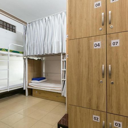 Spot On 710 Sakura Hostel Cholon Ho Chi Minh City Exterior photo