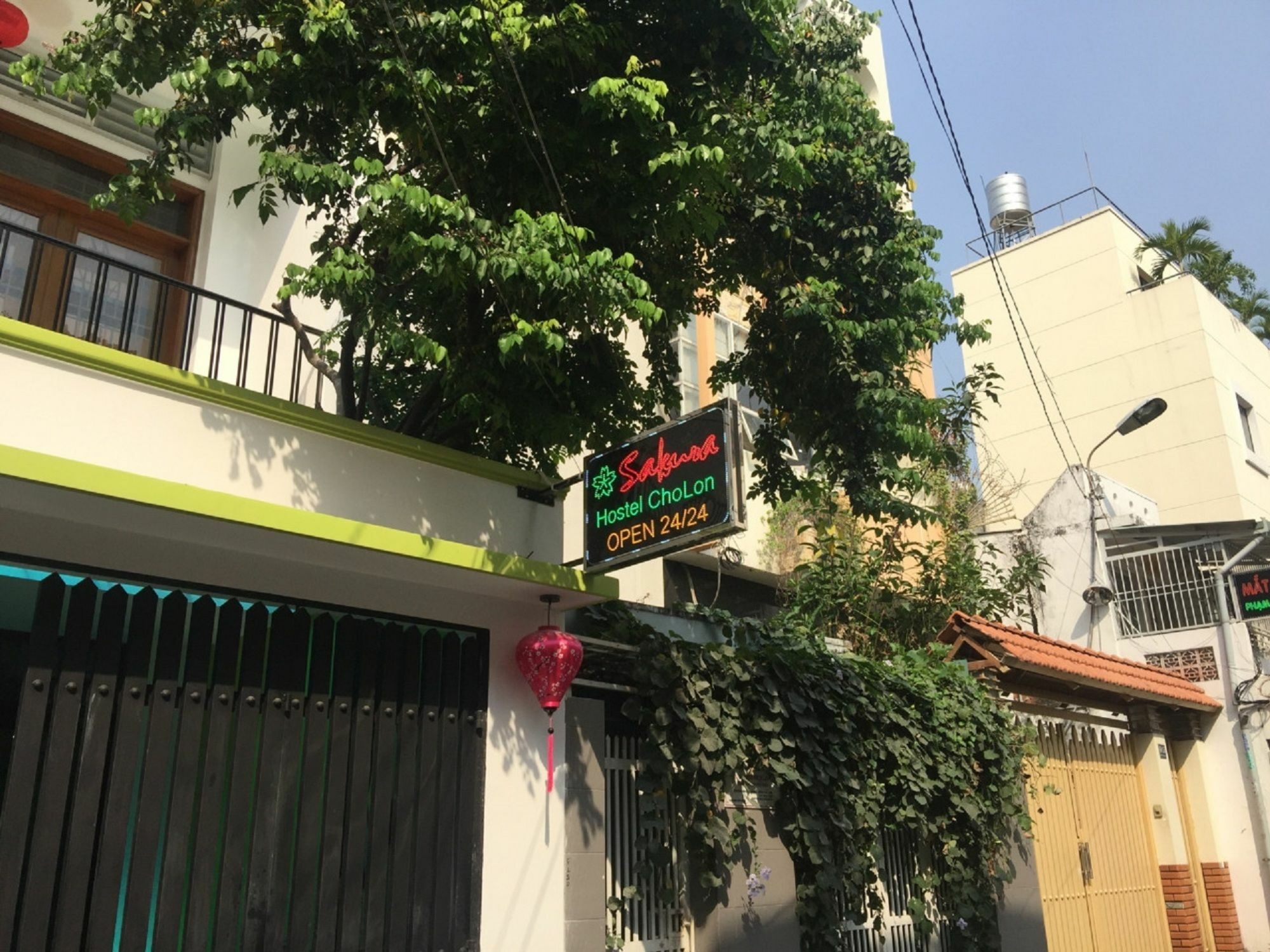 Spot On 710 Sakura Hostel Cholon Ho Chi Minh City Exterior photo